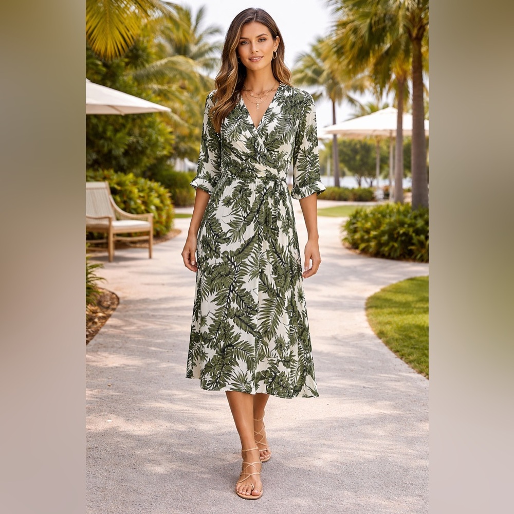 2 for $20✨NWT - H&M Tropical Leaf Print Midi Dress | Size XS